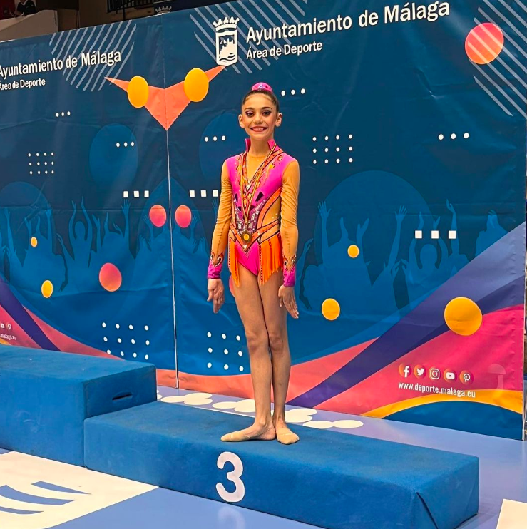 TERCER PUESTO PARA NUESTRA INFANTIL BASE, MARTINA ESTUDILLO EN EL XVIII TORNEO NACIONAL GIMNASIA RÍTMICA CIUDAD DE MÁLAGA.